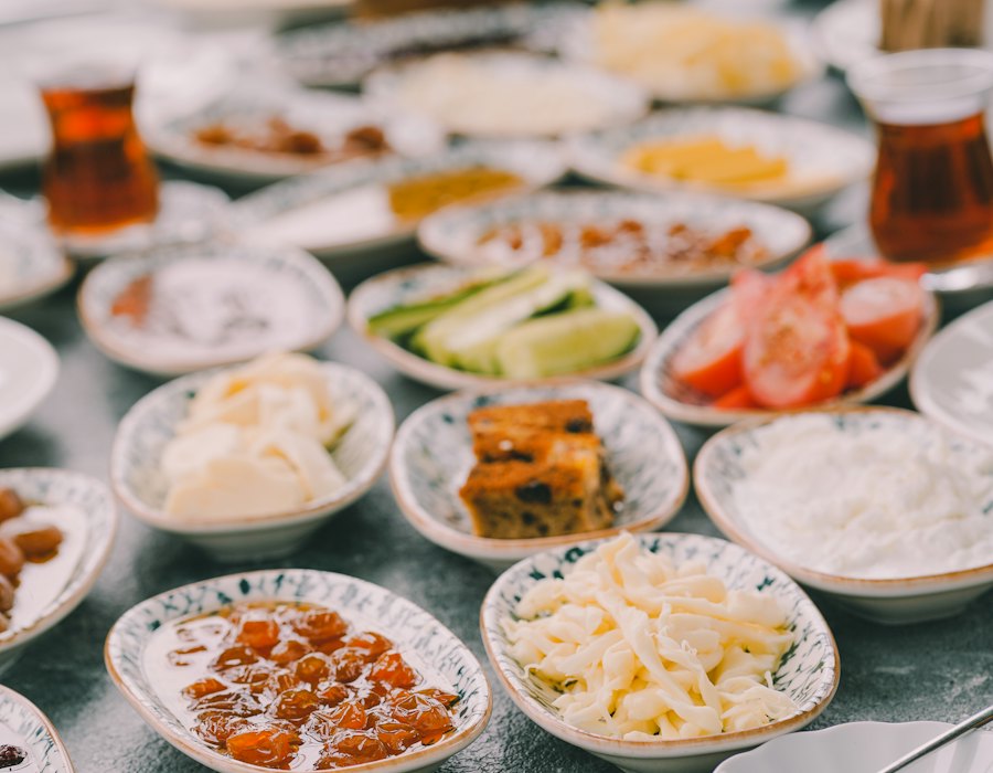 Serpme kahvaltı (2 kişilik)